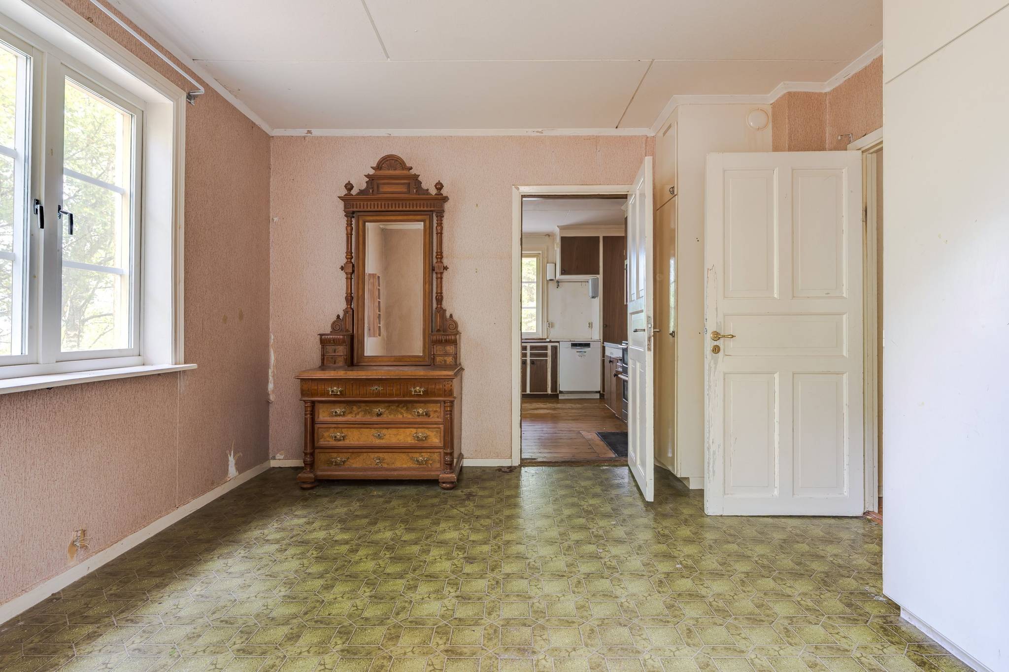 5 rum Villa på Husby 108 Vendel Tierps kommun - bild 10