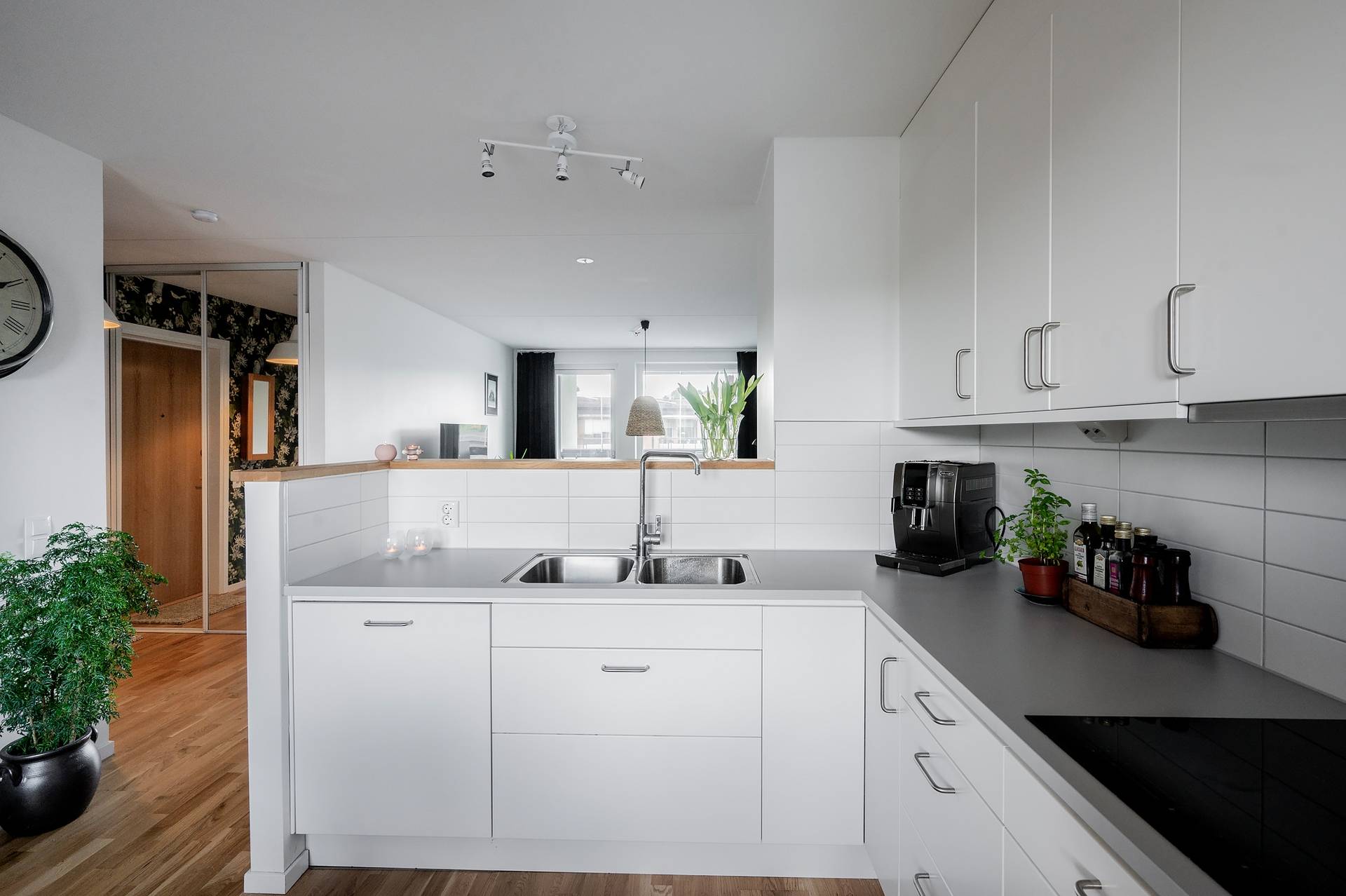 4 rum Lägenhet på Byalagsvägen 4B Stuvsta Centrum Huddinge kommun - bild 7