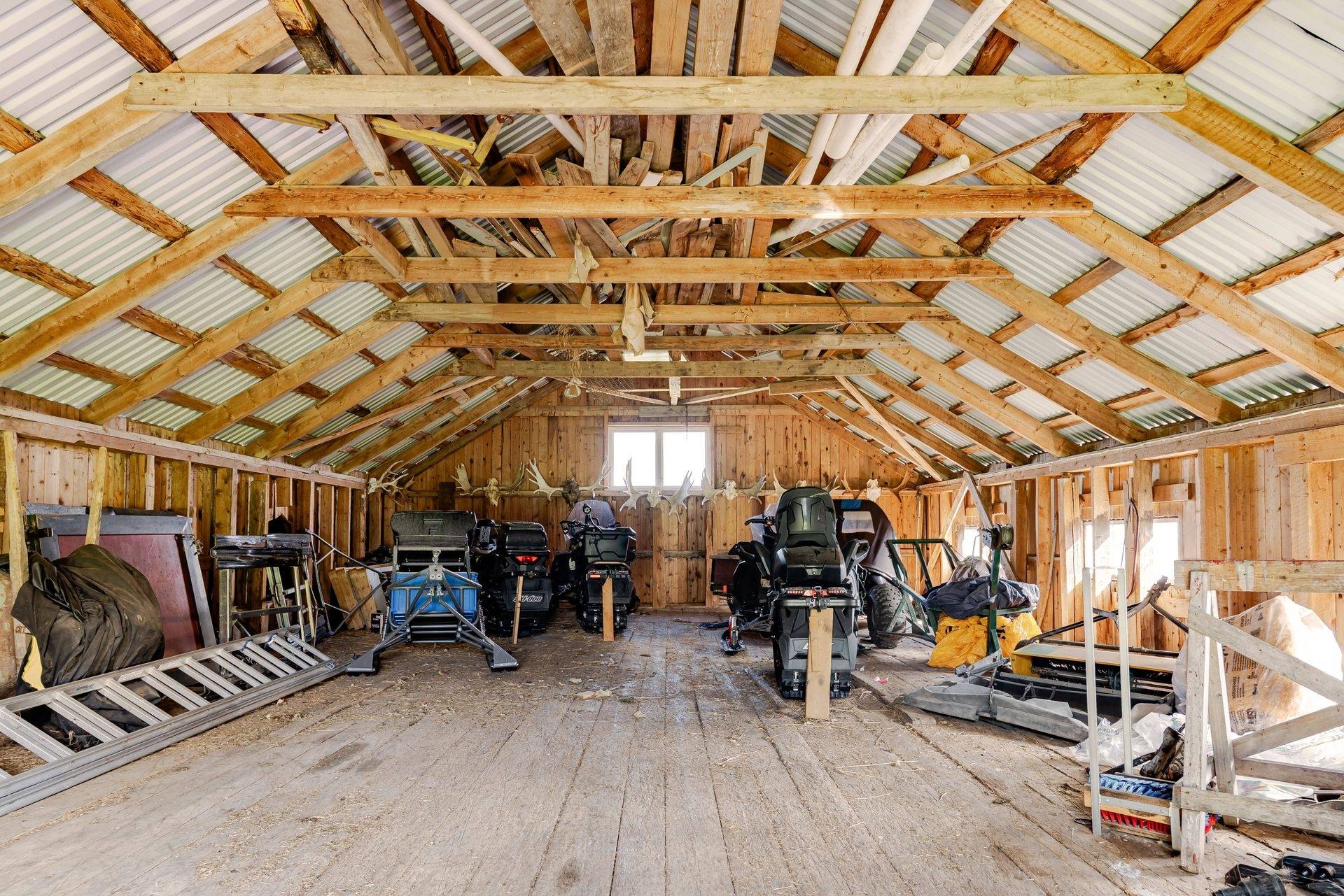 Gård med jordbruk på Högenvägen 29 Hallen Åre kommun - bild 45