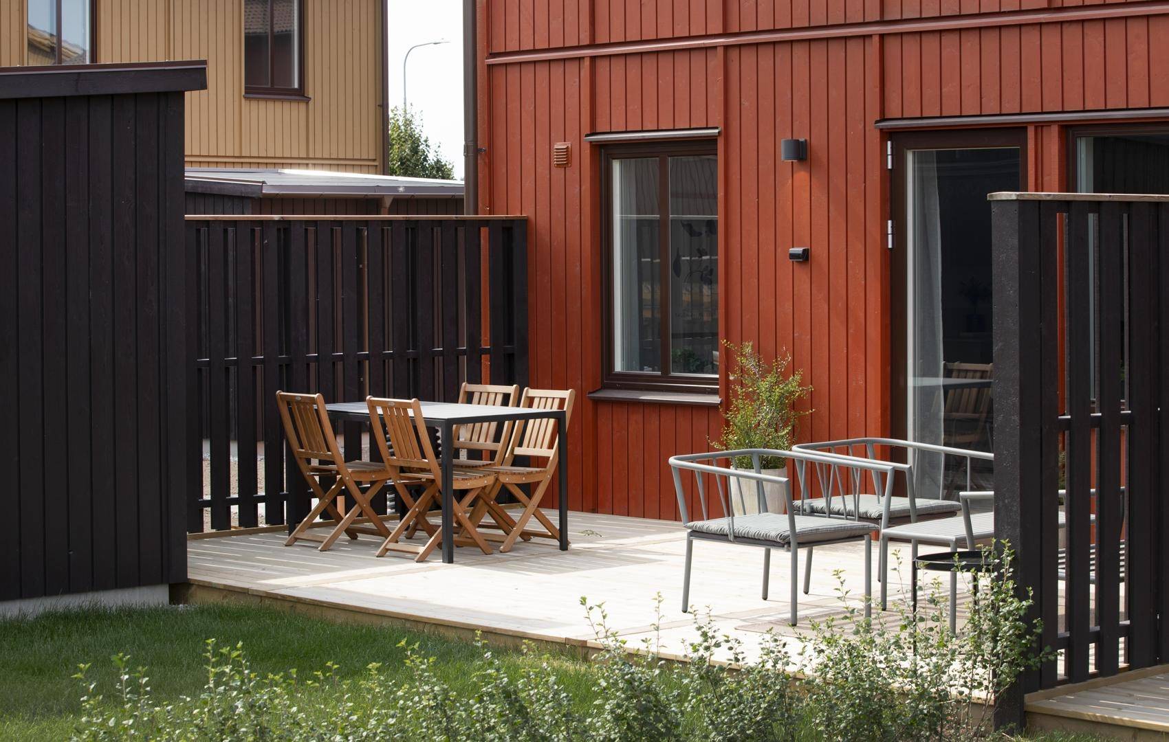 5 rum radhus på Luserngatan 29 Upplands Väsby, Upplands Väsby kommun - bild 1