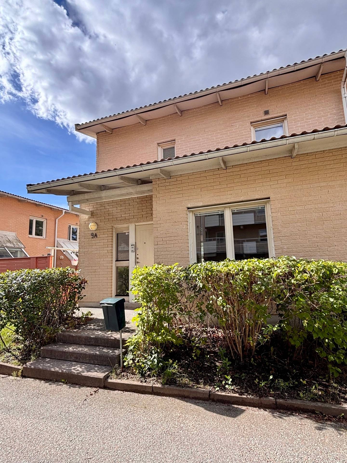 4 rum Radhus på Claras Gränd 9A Centrala Huddinge Huddinge kommun - bild 2
