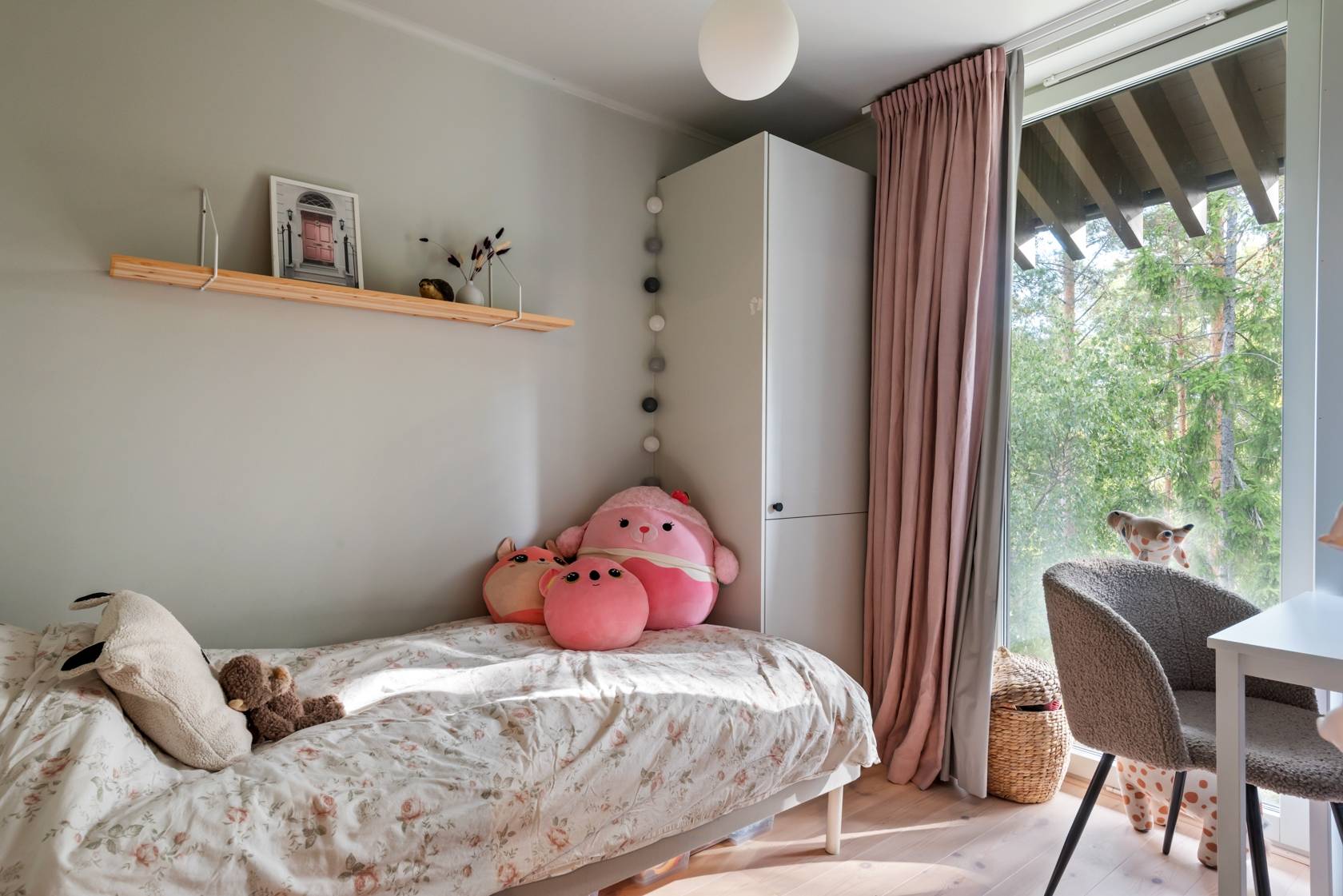 4 rum Radhus på Åkerhielms väg 51B Margretelund Österåkers kommun - bild 19