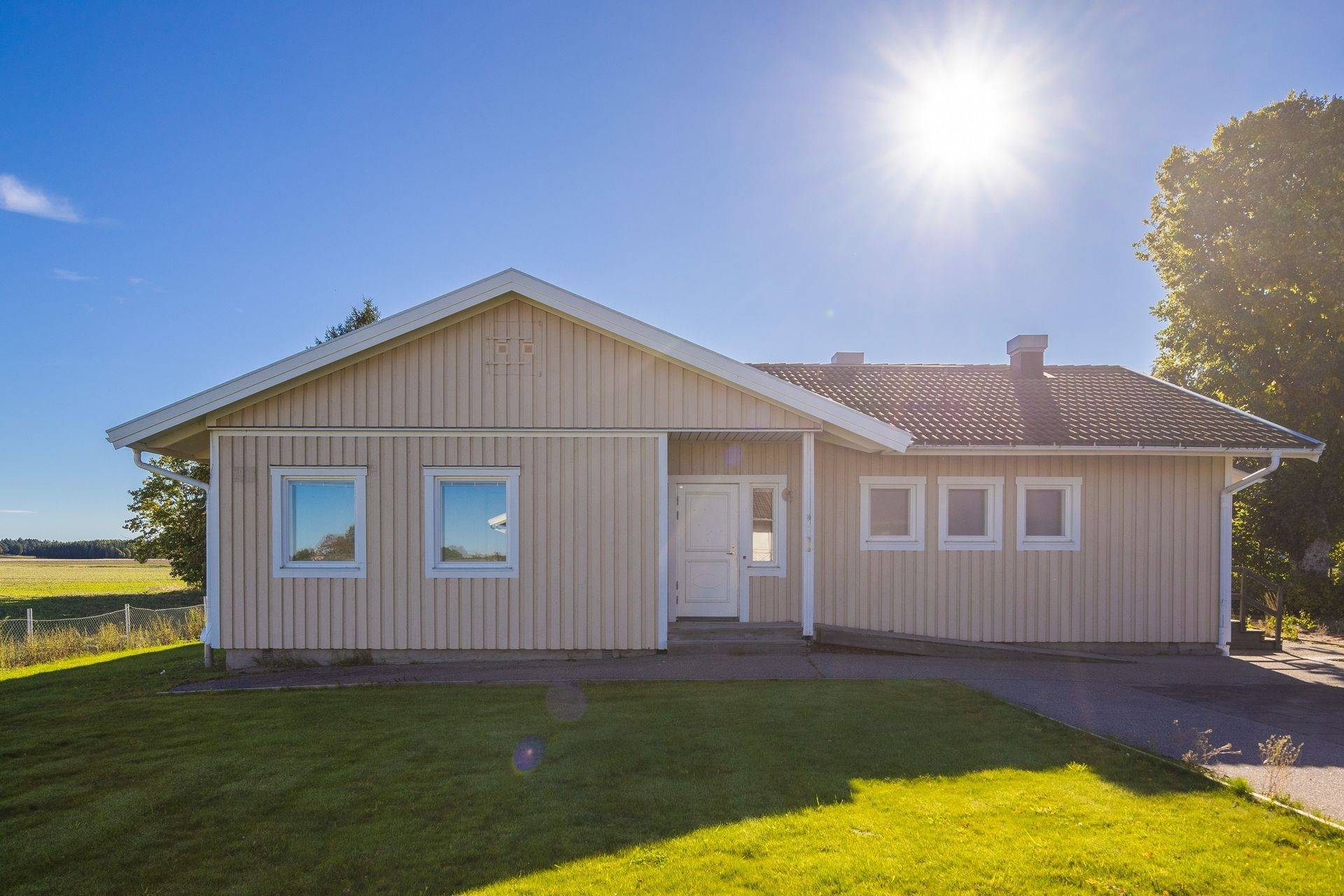 Övrig på Svensrovägen 7 Tun Lidköpings kommun - bild 2
