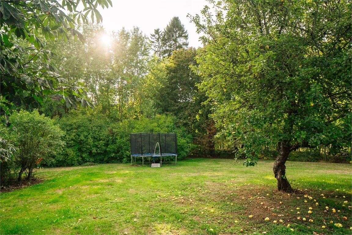 8 rum Villa på Sockenvägen 17 och 19 Leksberg Mariestads kommun - bild 9