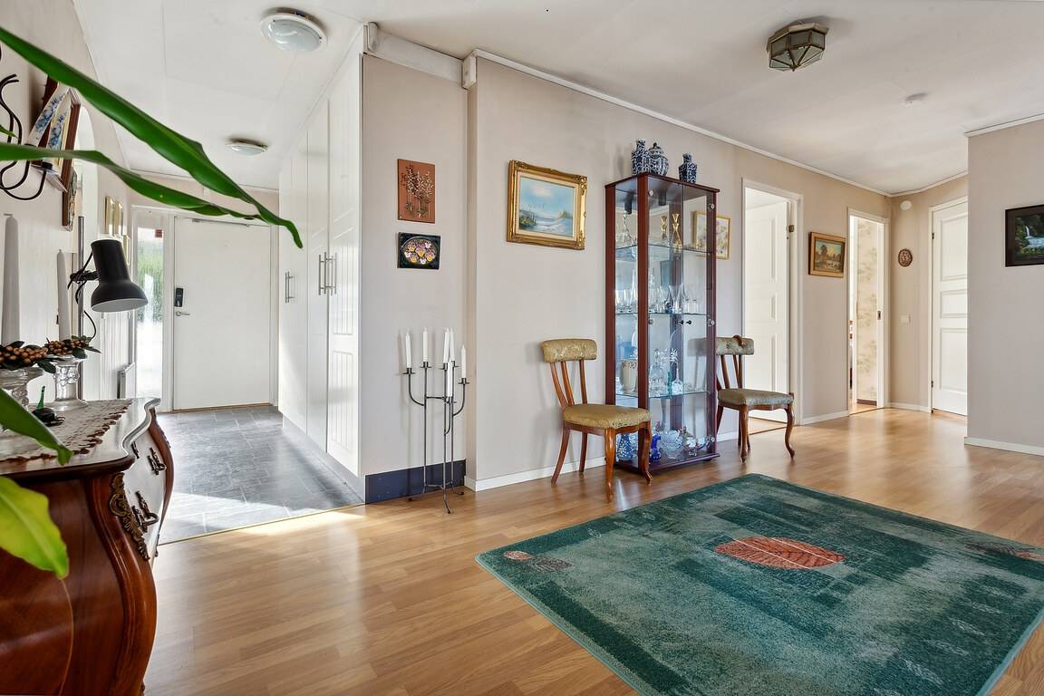 4 rum Villa på Humlegårdsvägen 15 Rejmyre Finspångs kommun - bild 2