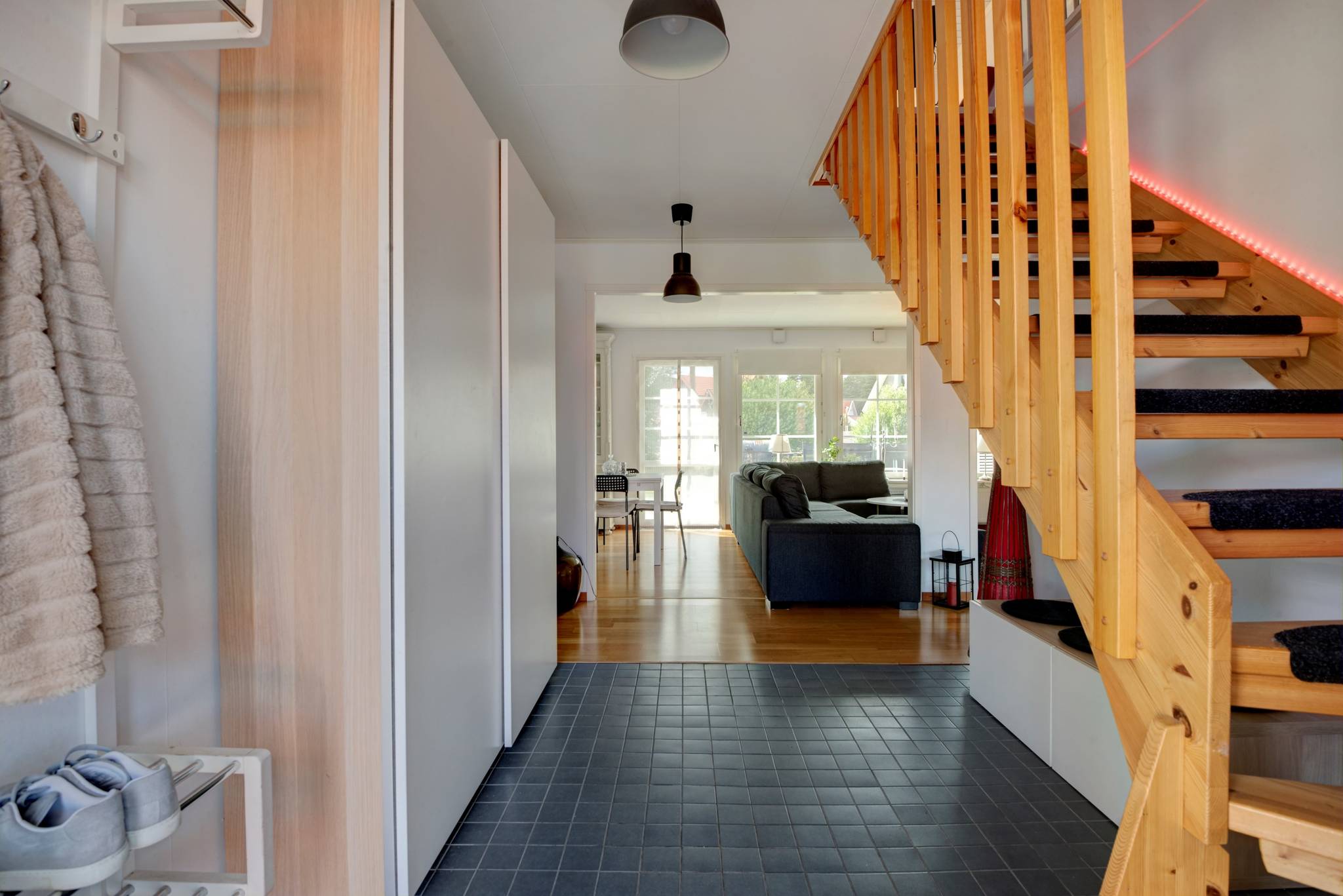 7 rum Villa på Hällebergsvägen 14 Sävar Umeå kommun - bild 33