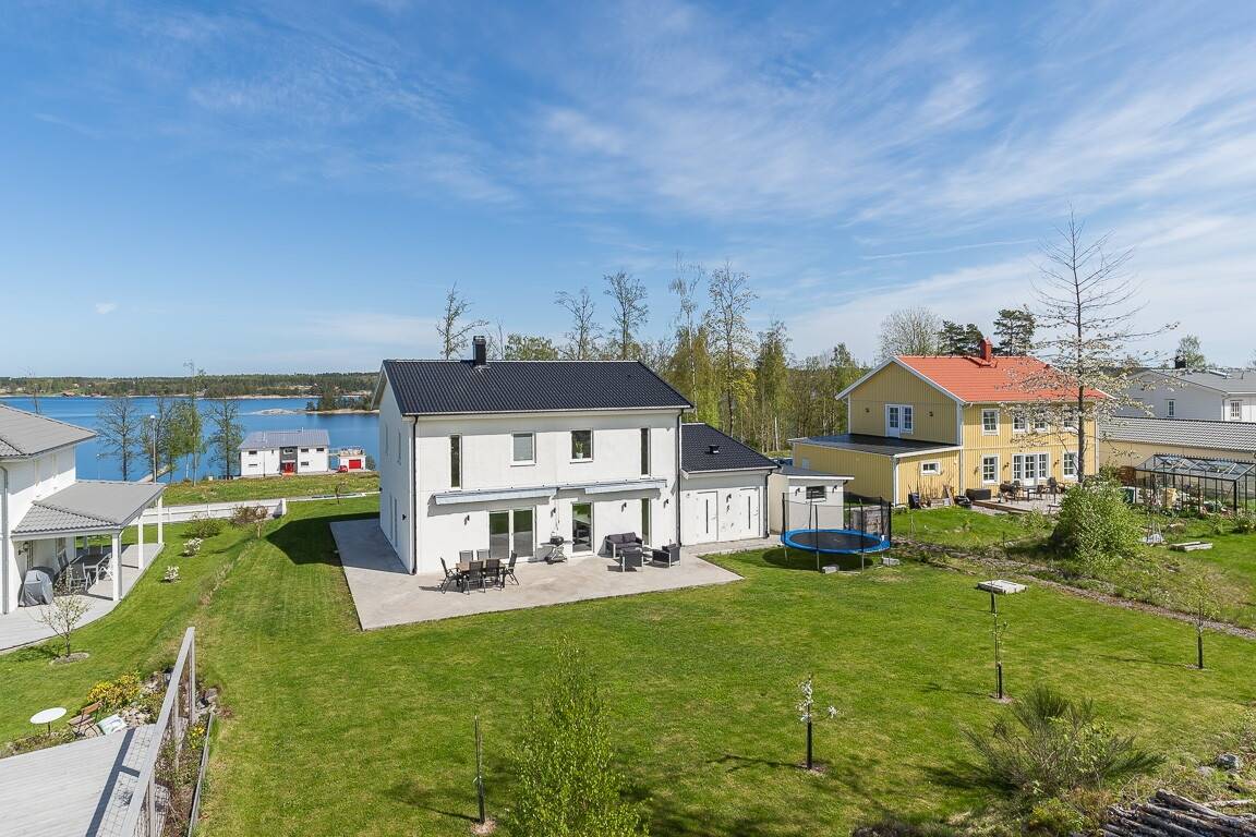 6 rum Villa på Sjöbrisvägen 15 Gertrudsvik Sjöstad Västerviks kommun - bild 2