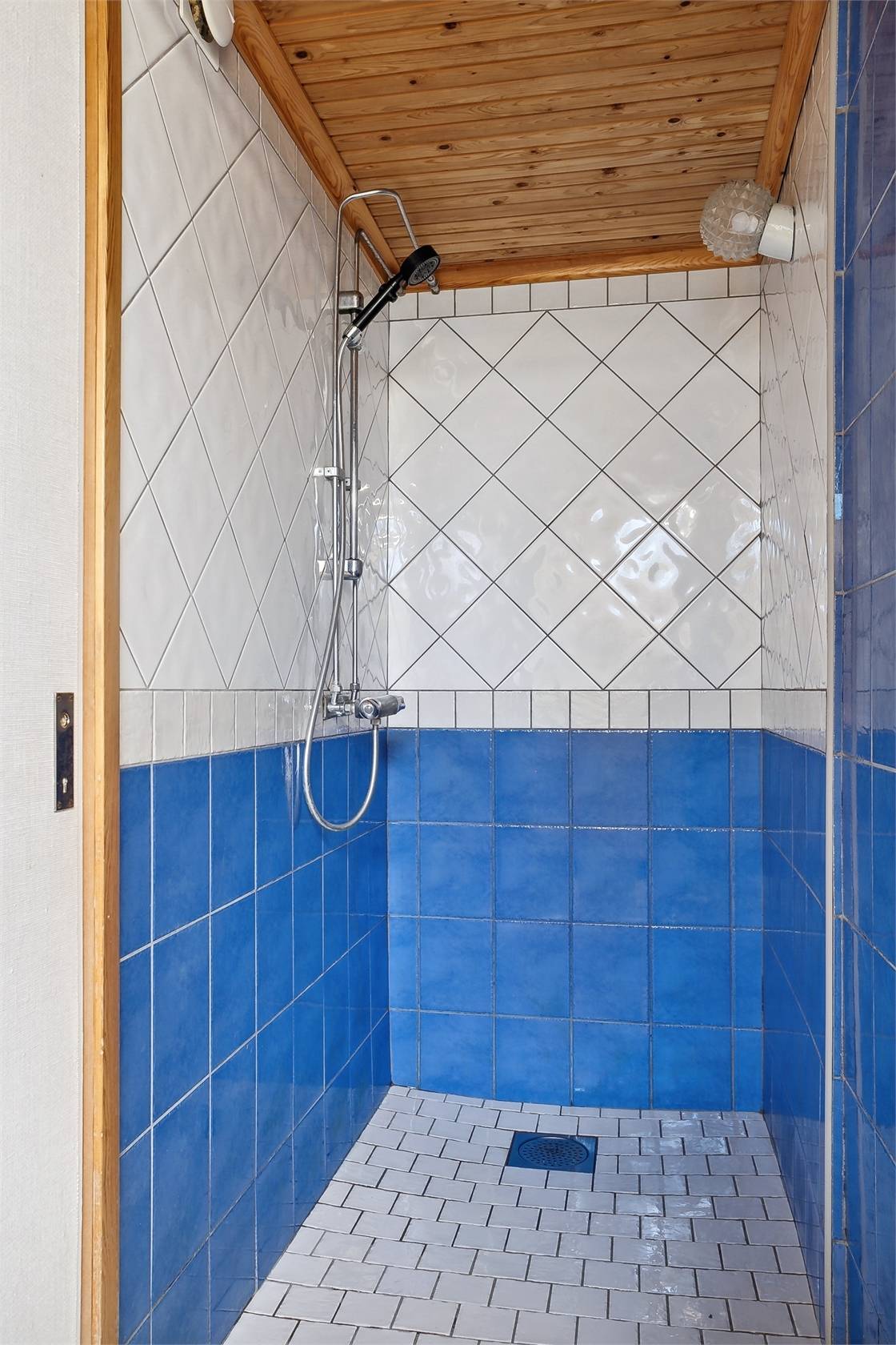 8 rum Villa på Asphagsvägen 6A Hällby Eskilstuna kommun - bild 39