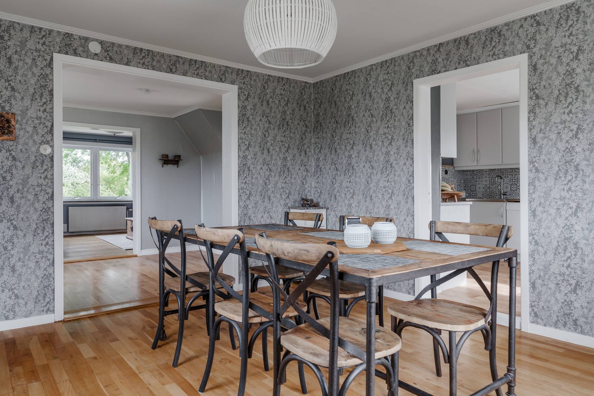 7 rum Villa på Vinköl Berget 3 Vinköl Skara kommun - bild 8