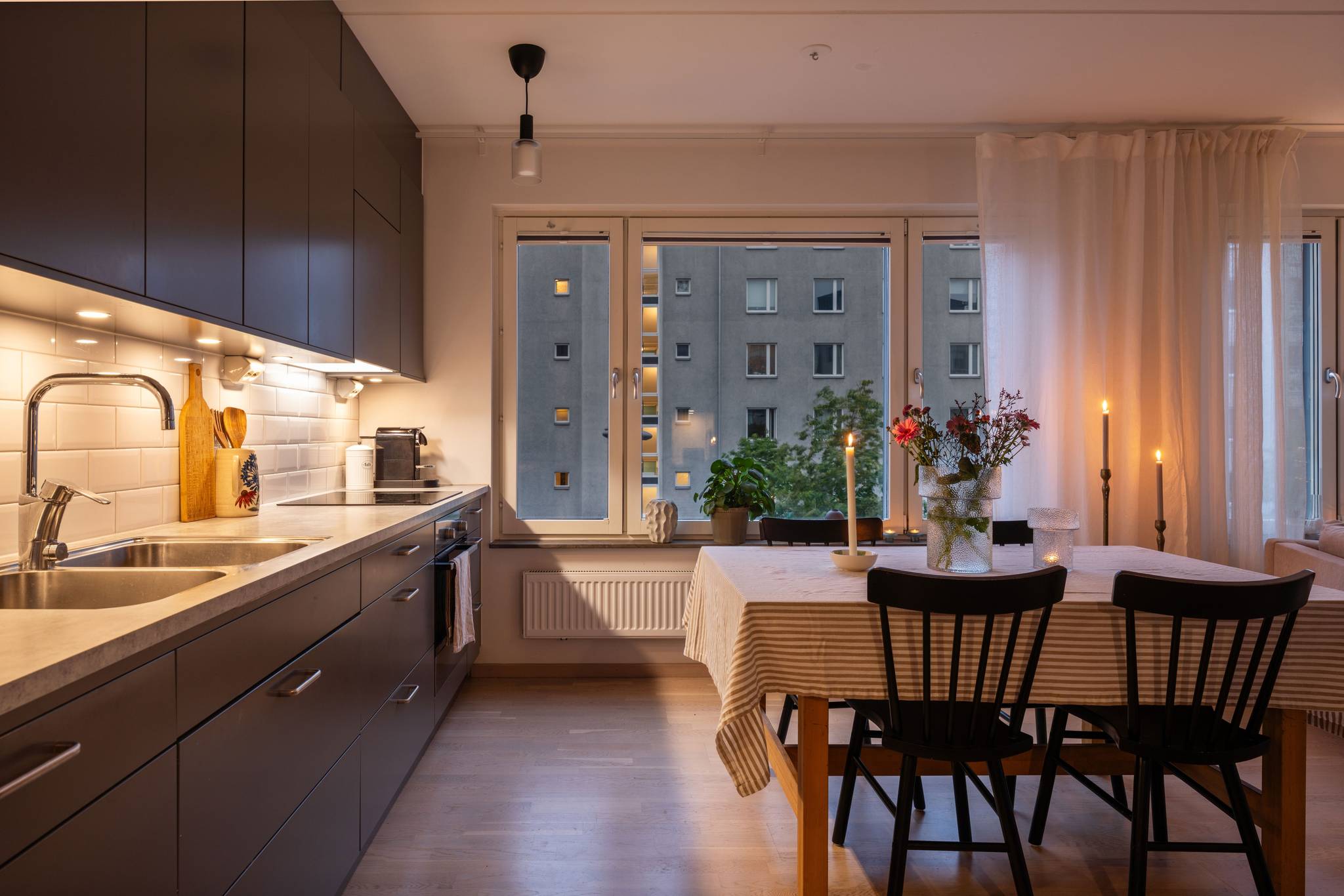 4 rum lägenhet på Sofielundsvägen 33 Blåsut, Stockholms kommun - bild 1