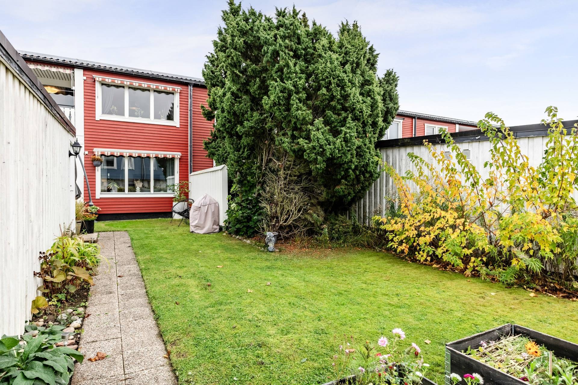 5 rum Radhus på Ringensons väg 6A Johannisdal Köpings kommun - bild 30