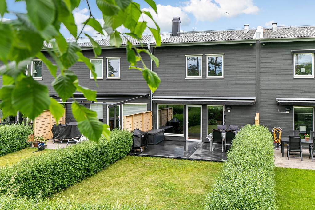 5 rum Radhus på Björkekindsgatan 22 Valla Linköpings kommun - bild 2