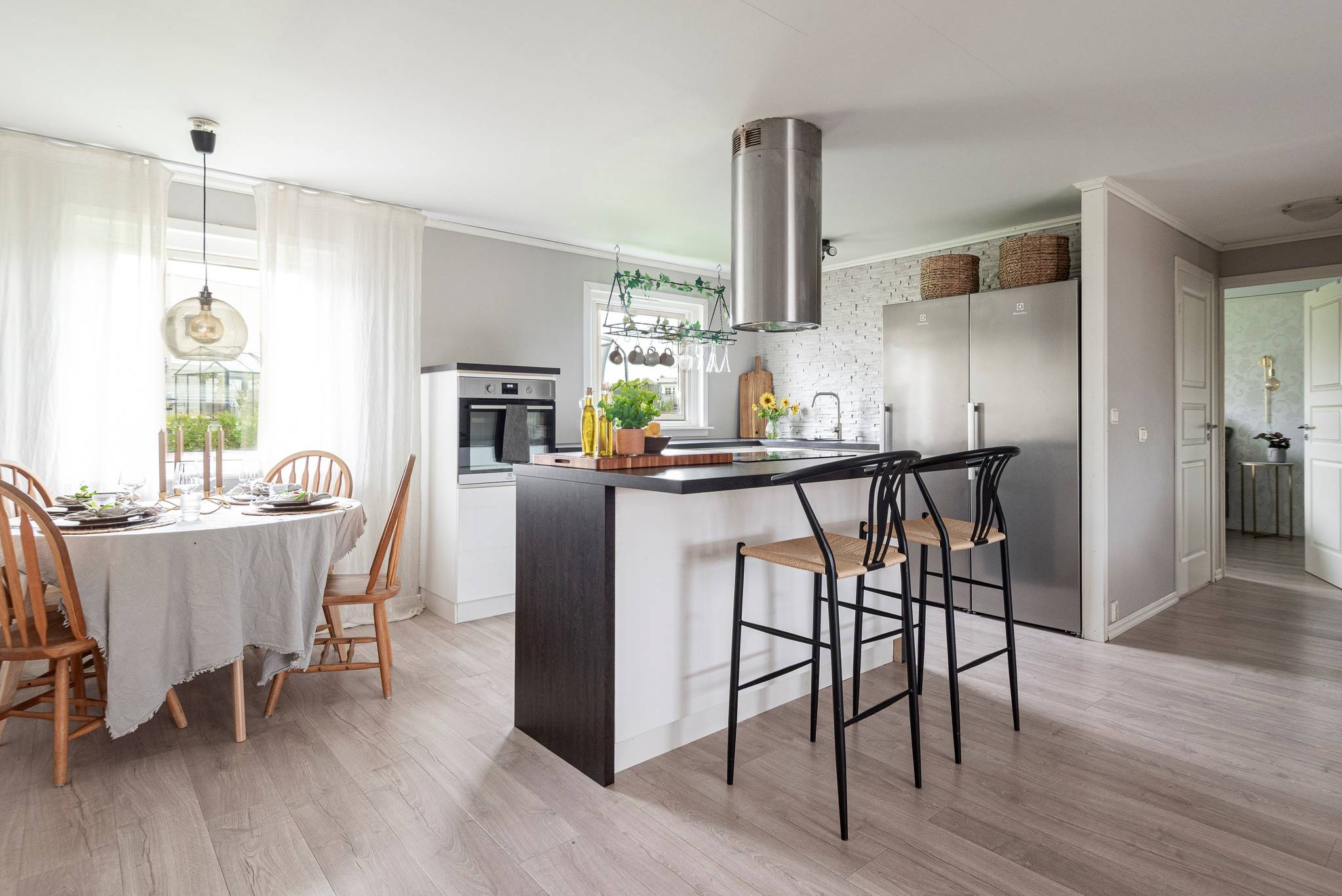 4 rum Villa på Hedensbergsgatan 12 Nordanby Västerås kommun - bild 8