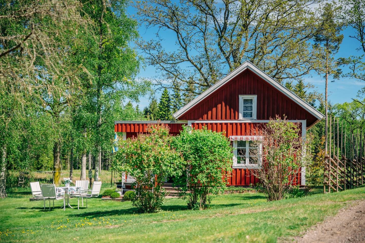 2 rum fritidshus på Ålösund Guldsmedsängen 1 Gullspångs Landsbygd, Gullspångs kommun - bild 1