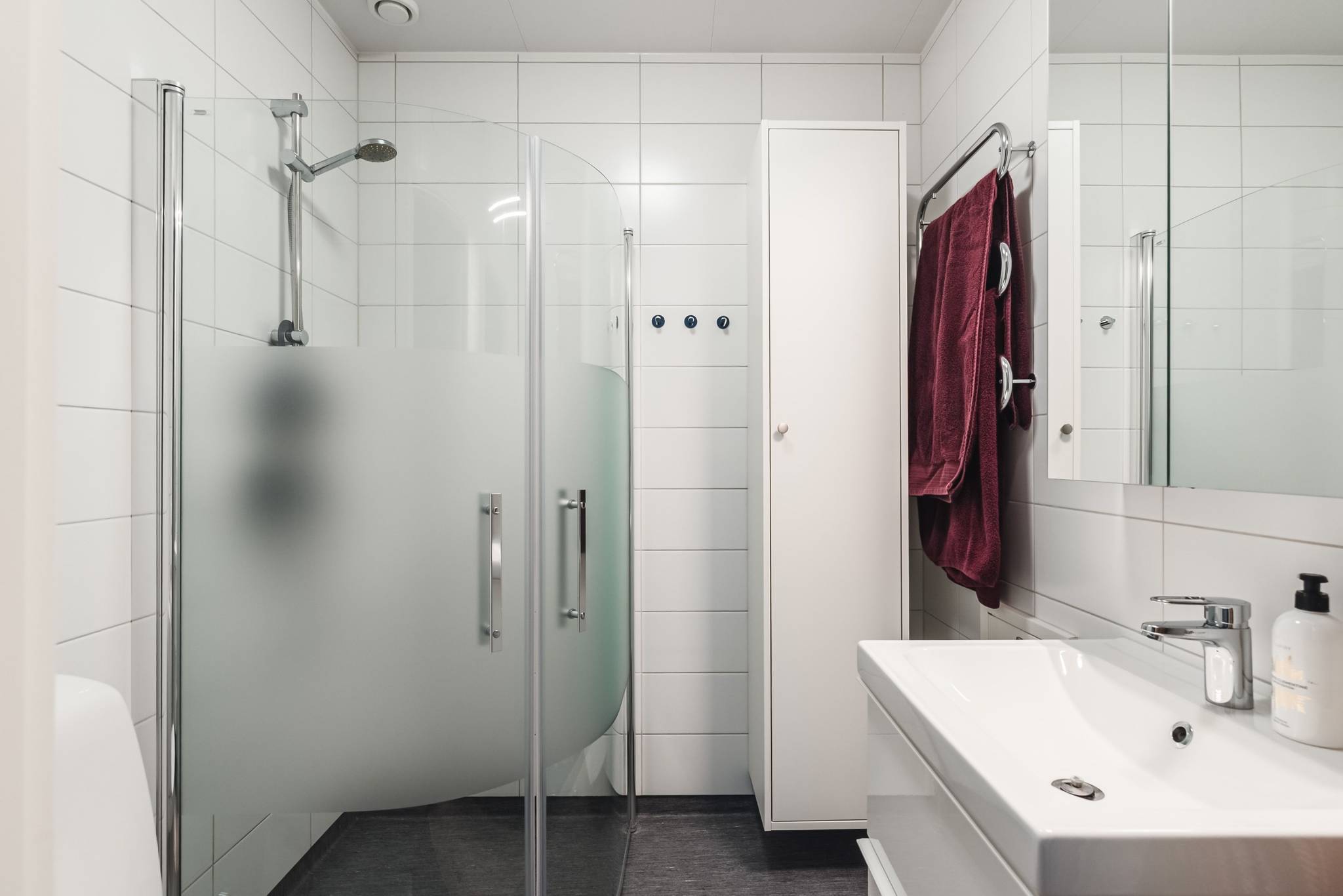 5 rum radhus på Hellbyvägen 10D Mosås, Örebro kommun - bild 4