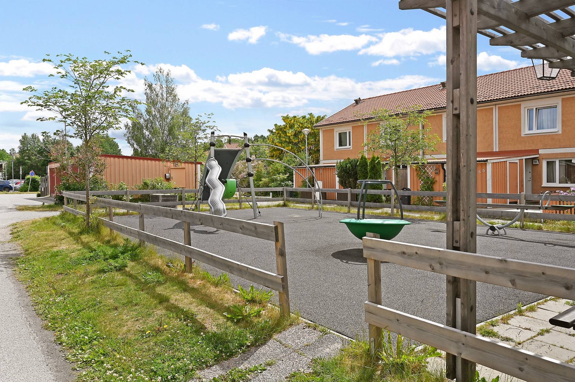 3 rum Radhus på Klangvägen 39 Östra Skogås Huddinge kommun - bild 24