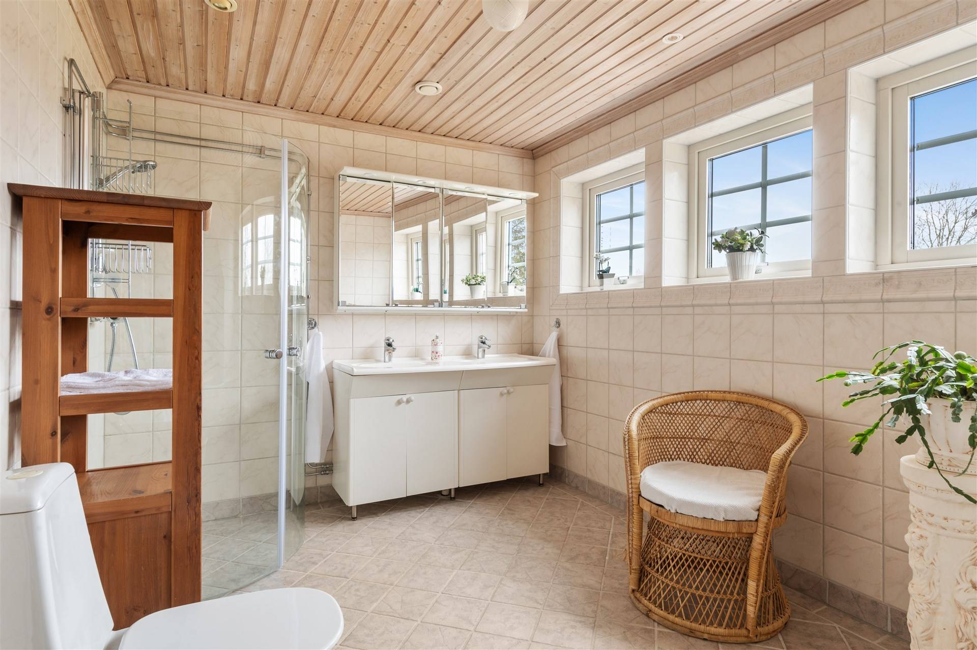 5 rum Villa på Trädgårdsmästarens väg 3 Gräddö Norrtälje kommun - bild 26