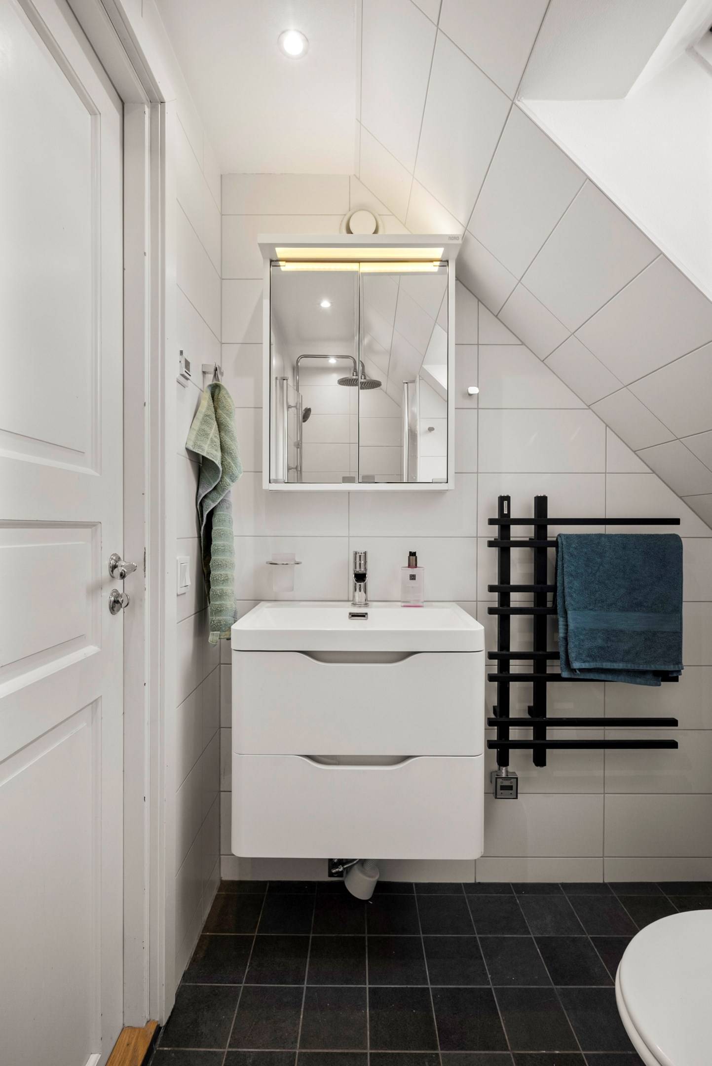 7 rum Villa på Grimvägen 2 Jakobsberg Järfälla kommun - bild 25