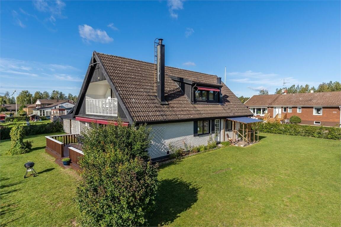 6 rum Villa på Peterslundsvägen 10 Målilla Hultsfreds kommun - bild 15