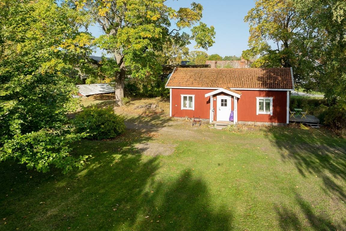 9 rum Gård utan jordbruk på Boglösa Svallby 5 Enköping Enköpings kommun - bild 81