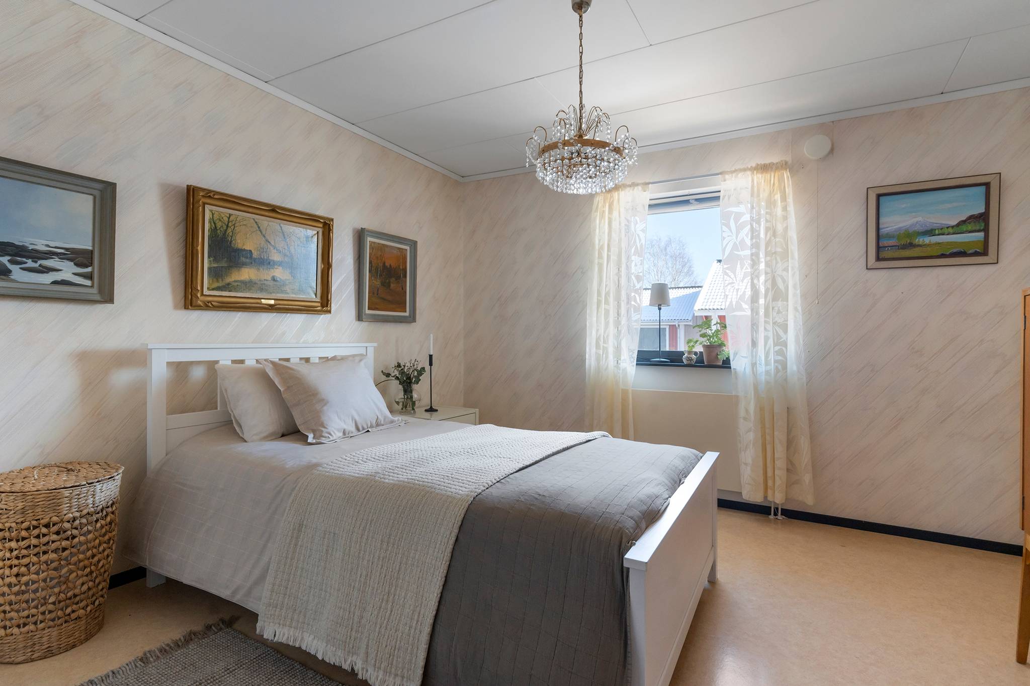 3 rum Parhus på Furuvägen 9 Nygård Lilla Edets kommun - bild 18