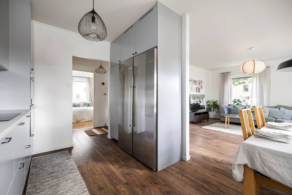 3 rum Lägenhet på Vibyholmsvägen 18, 1 tr Örby slott - Älvsjö Stockholms kommun - bild 15