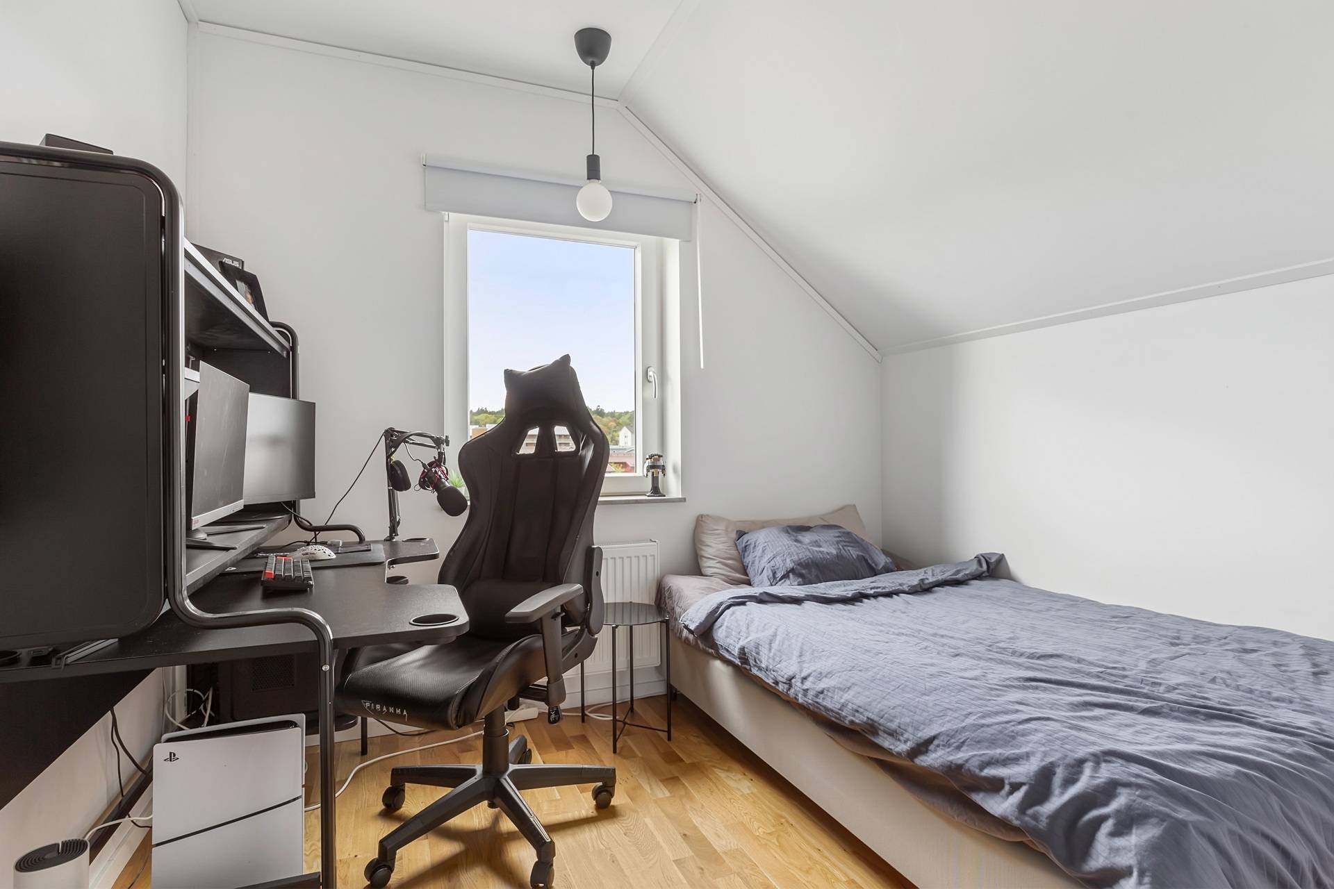 8 rum Radhus på Älvsundavägen 48 Eds Allé/Runby Upplands Väsby kommun - bild 26