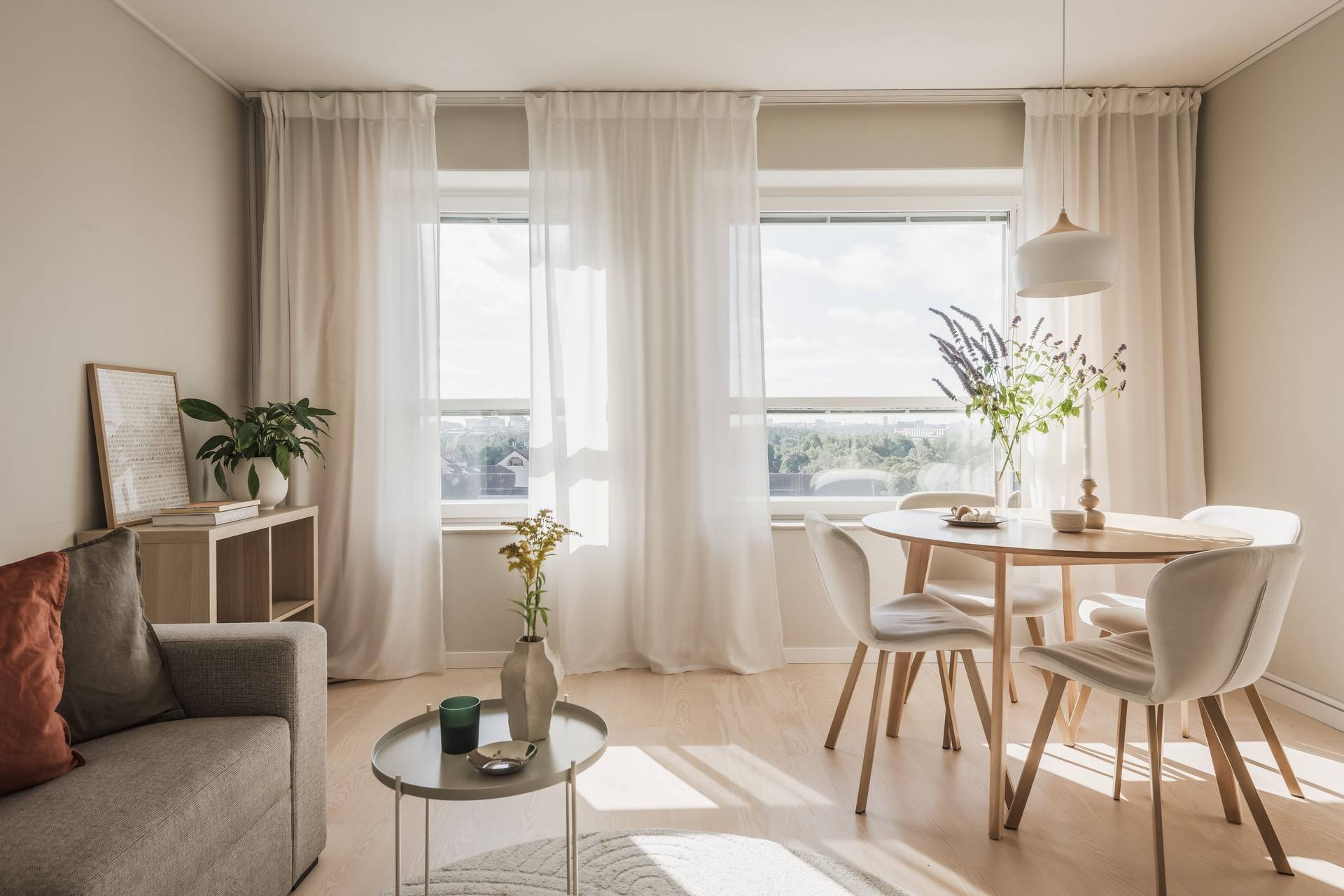 2 rum Lägenhet på Kolonnvägen 2 Haga Norra Solna kommun - bild 2