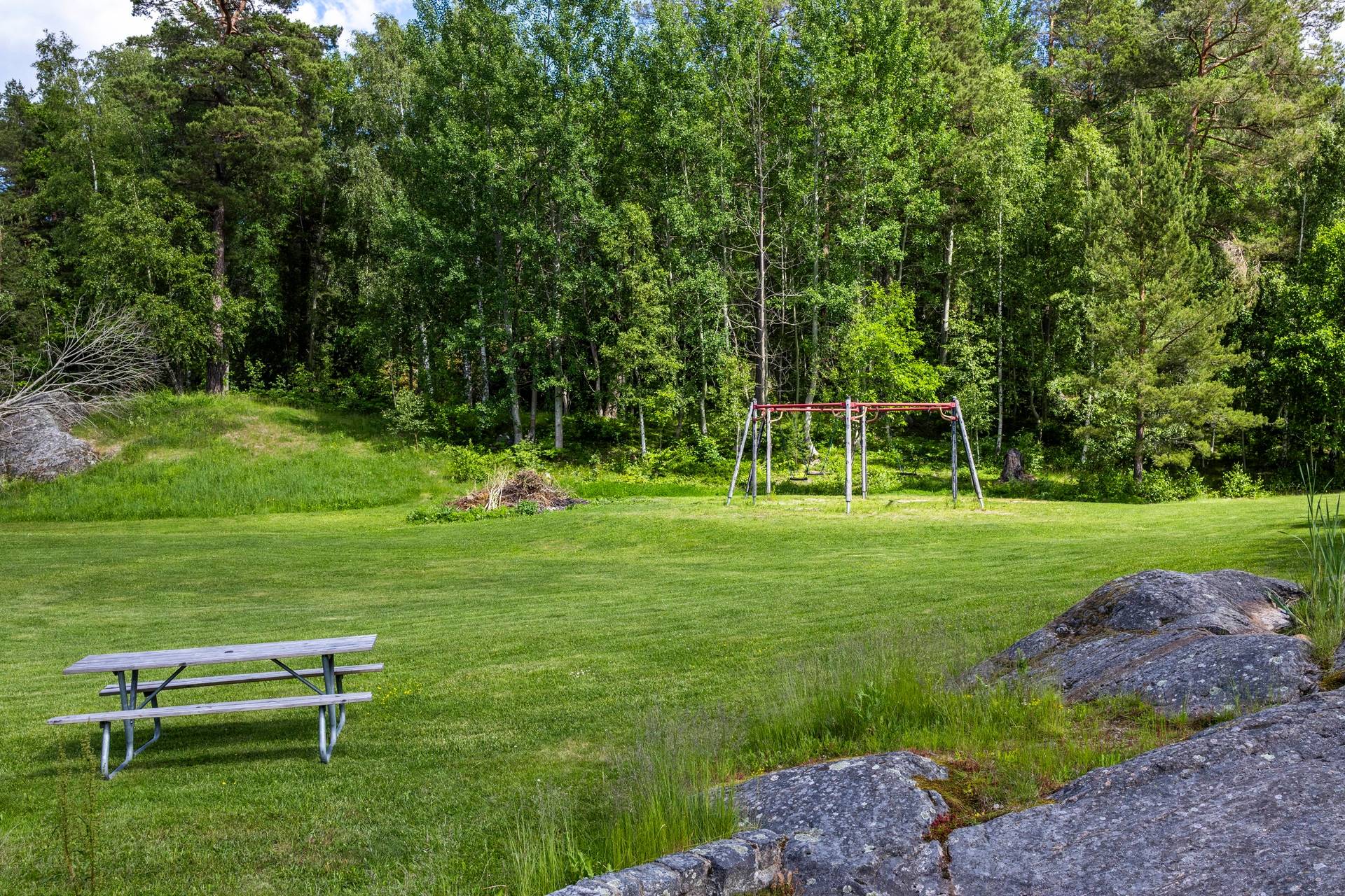 Gård/skog på SÖDERTÄLJE YTTERJÄRNA-NIBBLE 1:6 Järna/Nibble Södertälje kommun - bild 14
