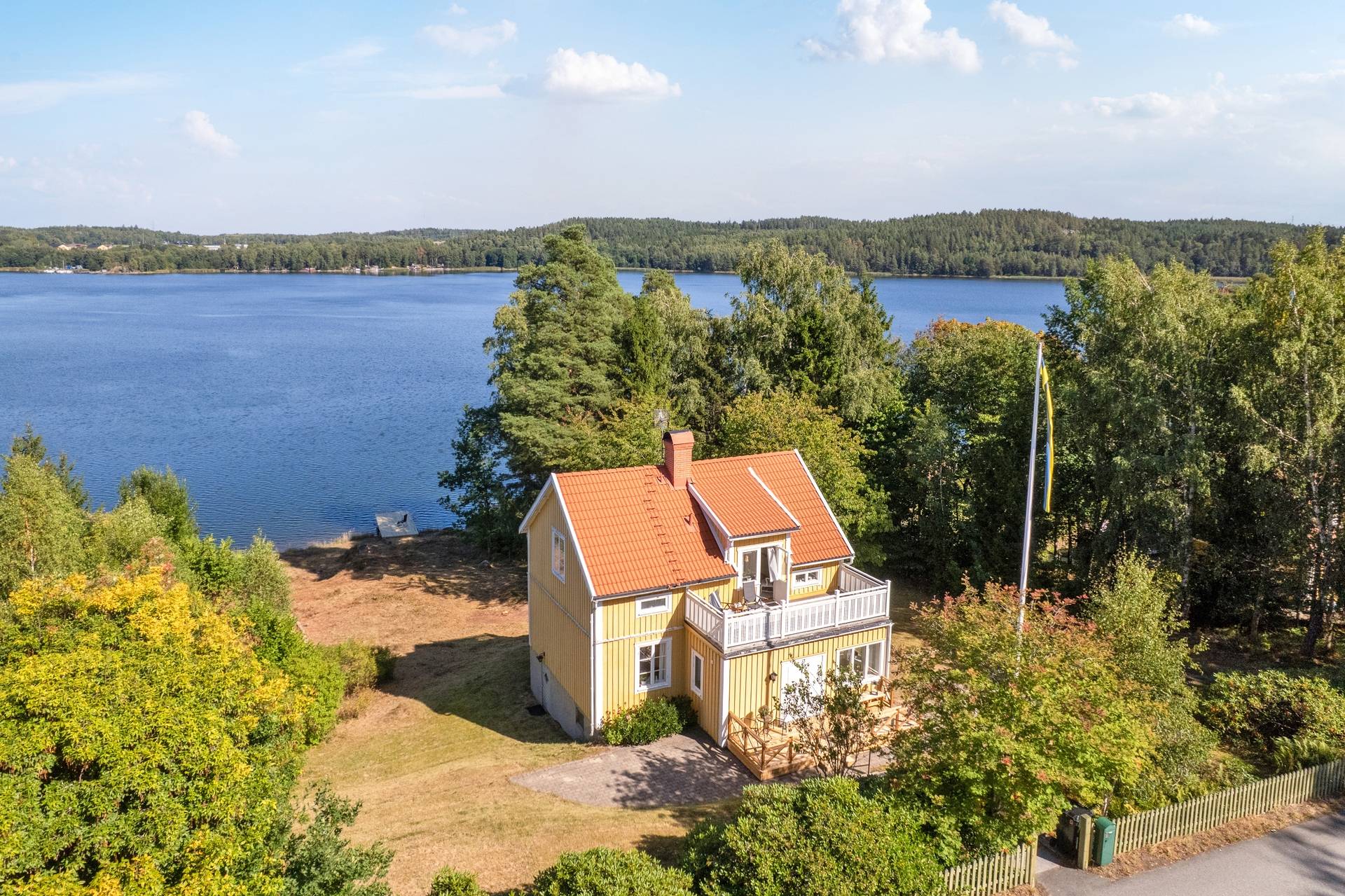 5 rum villa på Bränningestrandsvägen 51 Pershagen, Södertälje kommun - bild 2