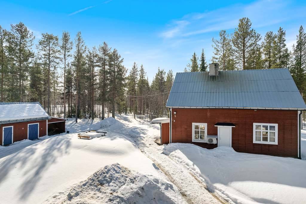 5 rum Villa på Nollpunkten 4 Vuollerim/Porsi Jokkmokks kommun - bild 3