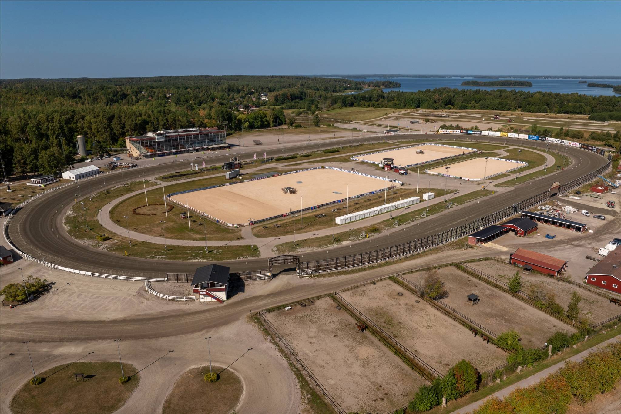 1 rum Vinterbonat fritidshus på Gärdesbacksvägen 2A Sundbyholm Eskilstuna kommun - bild 41