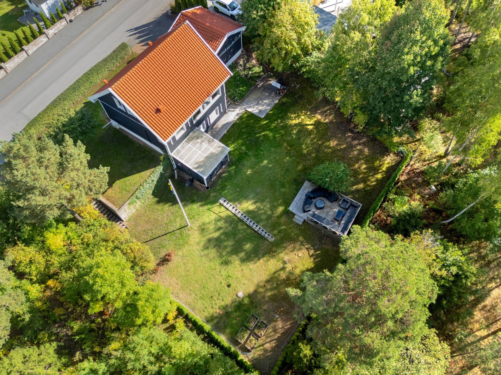 6 rum Villa på Blixtvägen 51 Berghem Järfälla kommun - bild 1