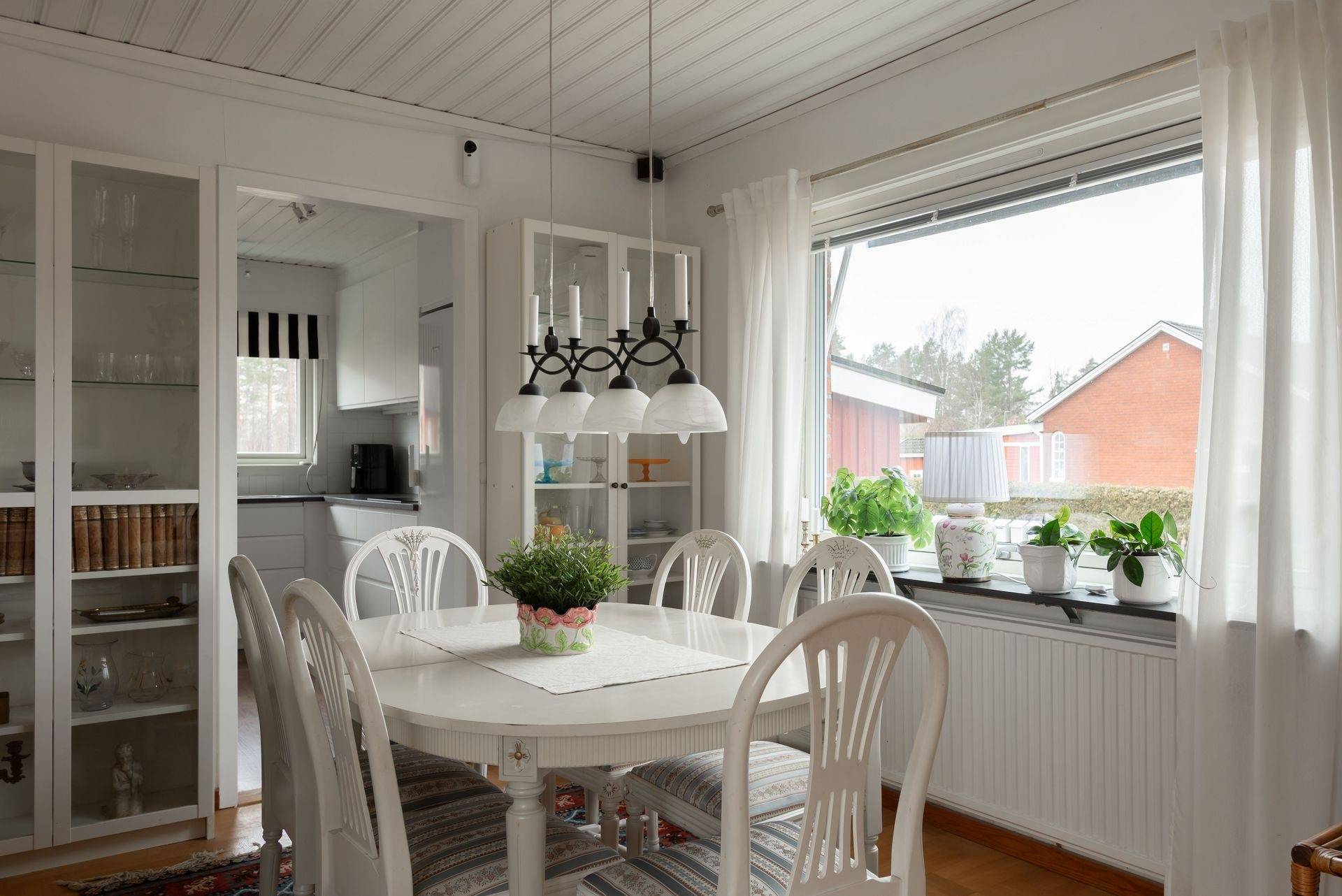 5 rum Villa på Villavägen 1 Åsbro Askersunds kommun - bild 14