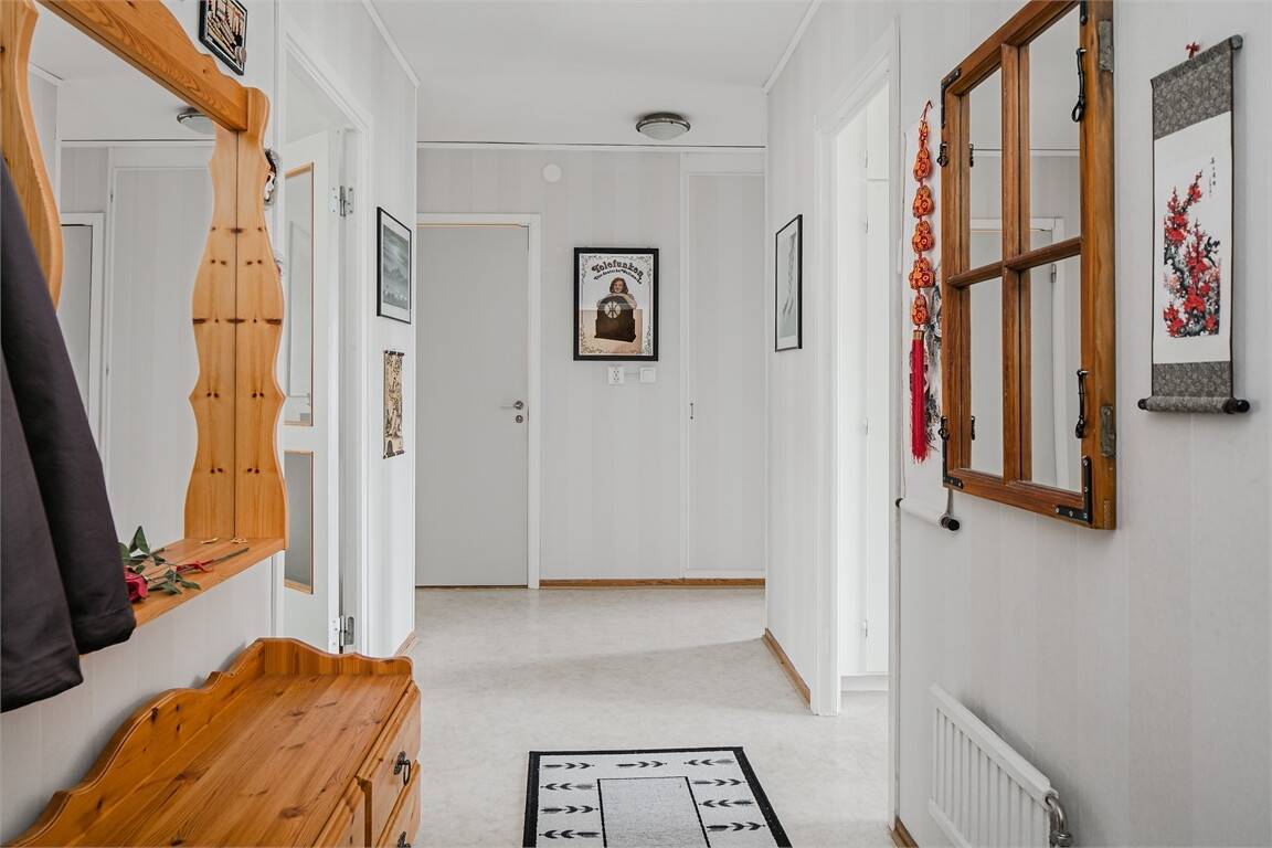 3 rum Lägenhet på Hjelmarsrörsgatan 10 B Fredriksberg Falköpings kommun - bild 8