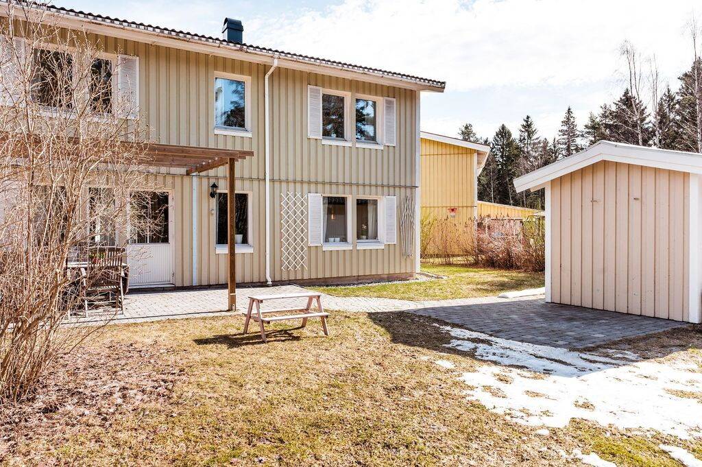 7 rum Villa på Bjugg Görans väg 22 Skräddarbacken Borlänge kommun - bild 2