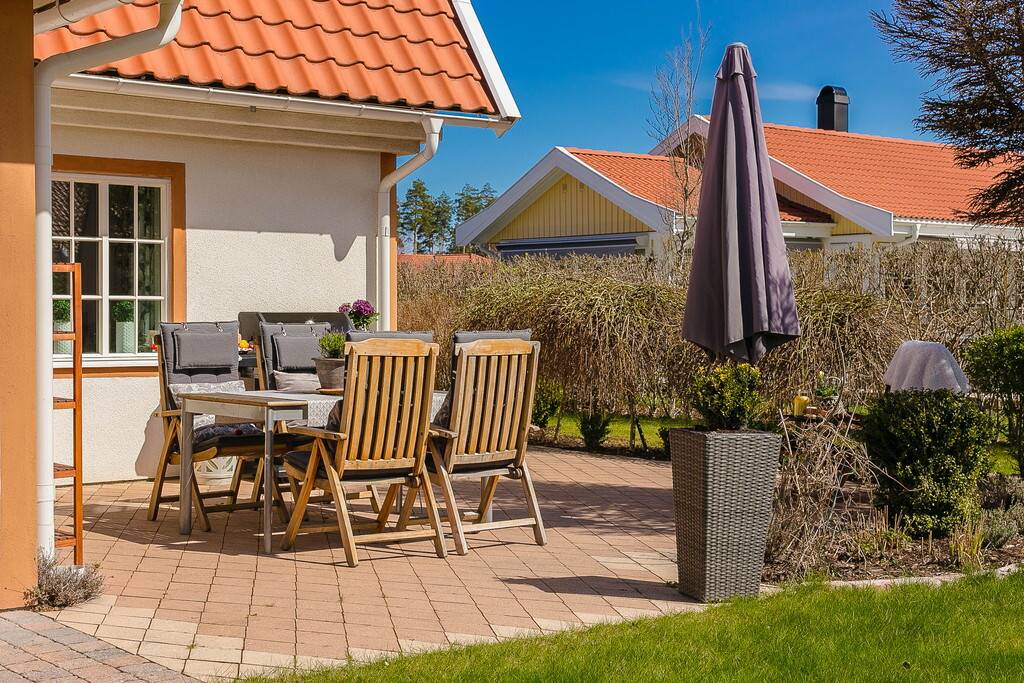 8 rum Villa på Finnebodavägen 3 Villa Giacomina Lidköpings kommun - bild 9