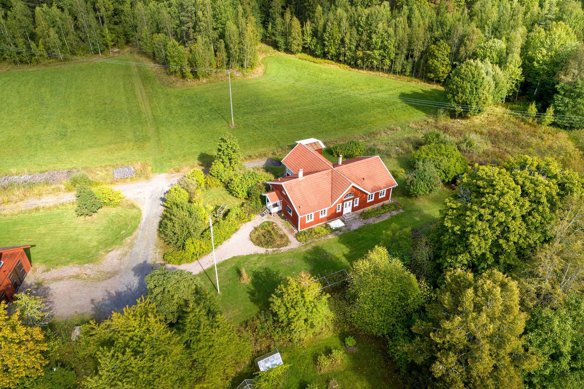 190 m² Gård med jordbruk på Djupviksängen Askersunds kommun - bild 19