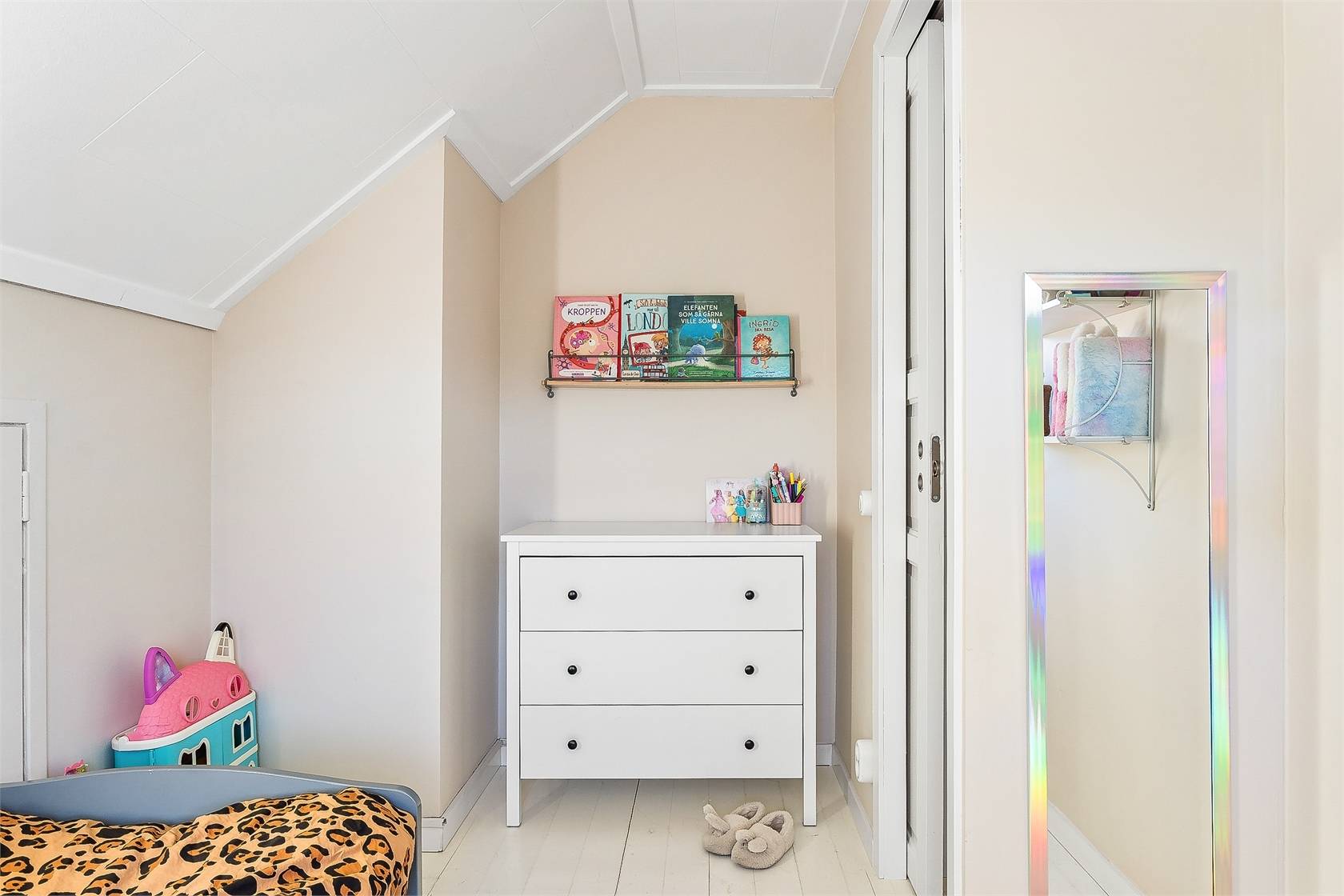 5 rum Villa på Gullvivegränd 2 Hässelby Norra Villastad Stockholms kommun - bild 51