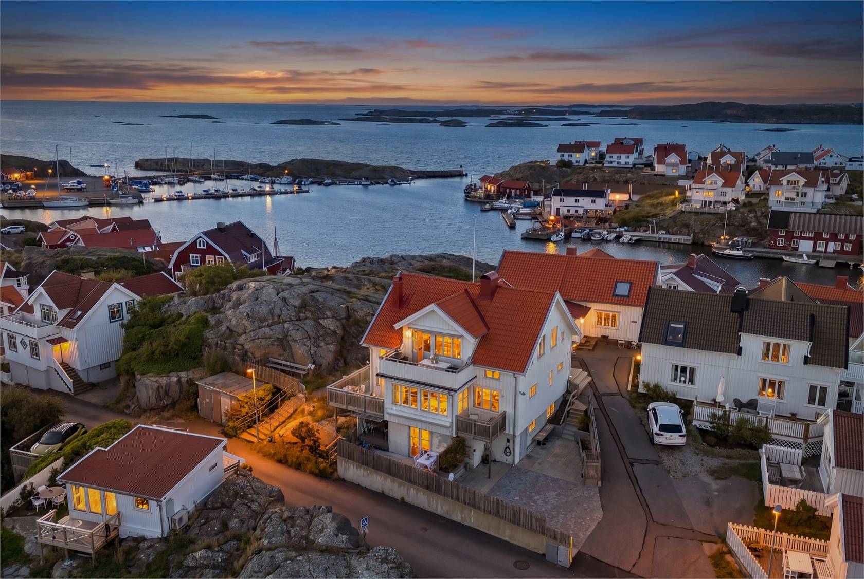 Klädesholmen, Tjörns kommun