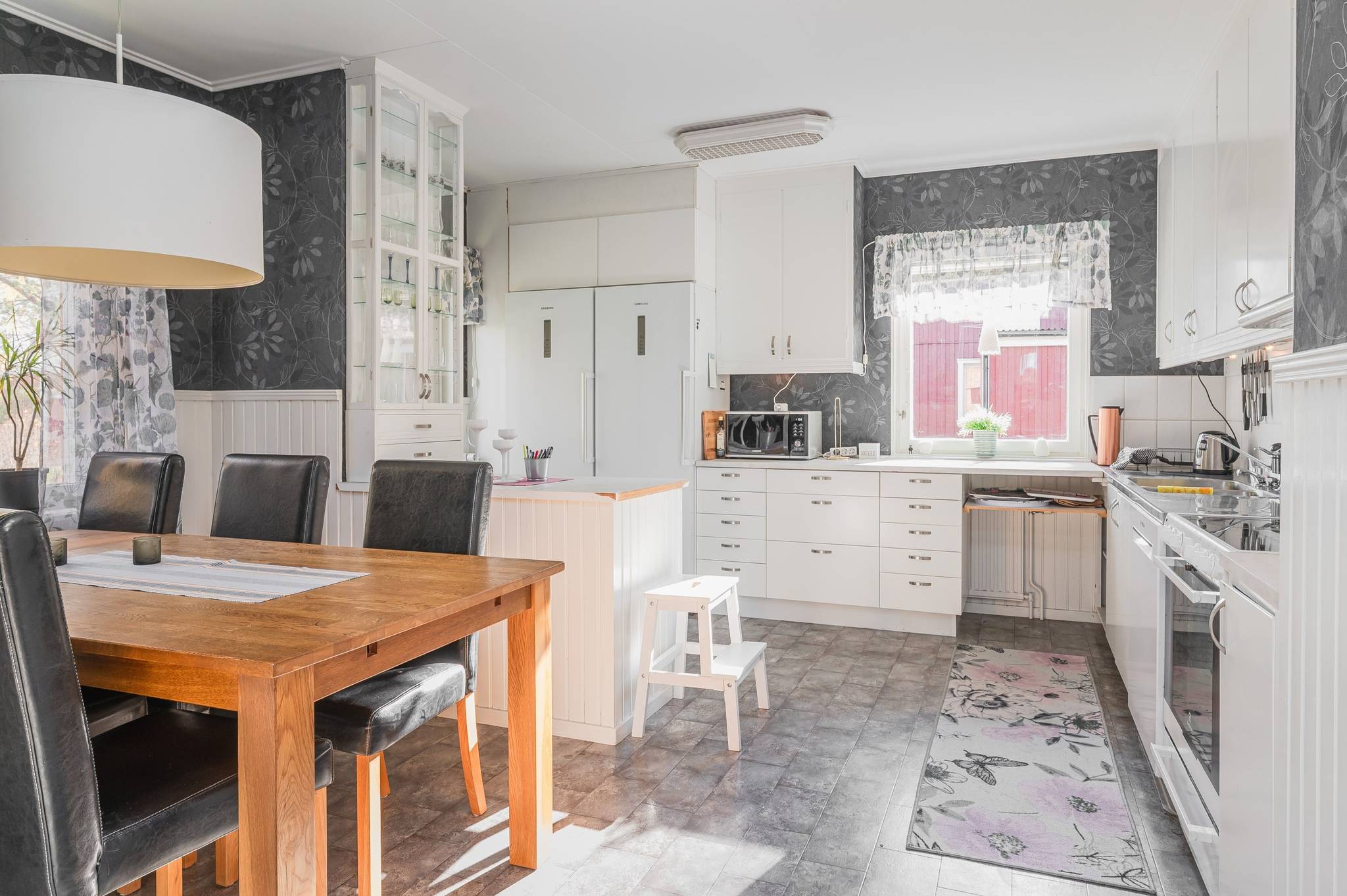 villa på Förskolegatan 10 Bredbyn, Örnsköldsviks kommun - bild 2