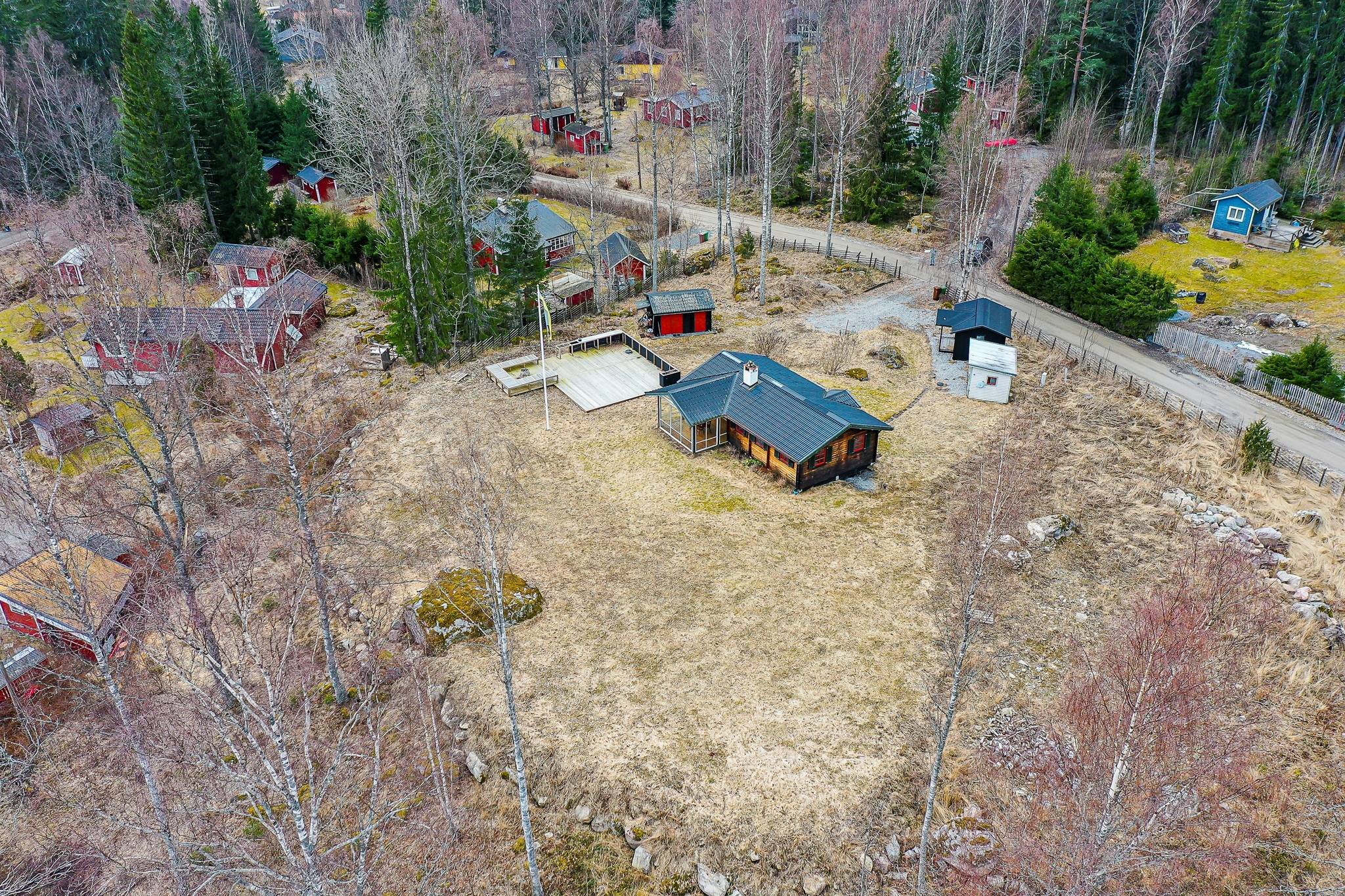 3 rum Fritidshus på Stråkvägen 13 Holmsbovallen Skinnskattebergs kommun - bild 2