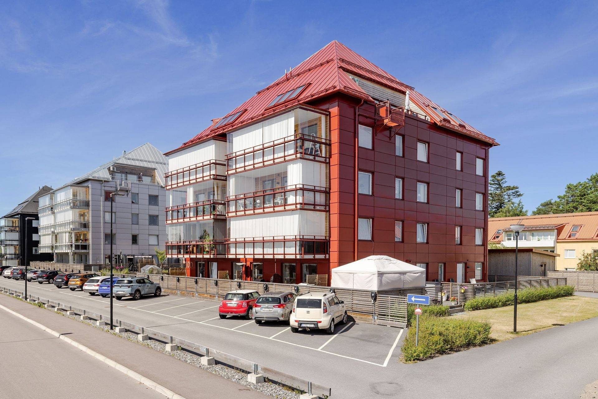 3 rum lägenhet på Hagaholmsvägen 10D Hällbybrunn, Eskilstuna kommun - bild 1
