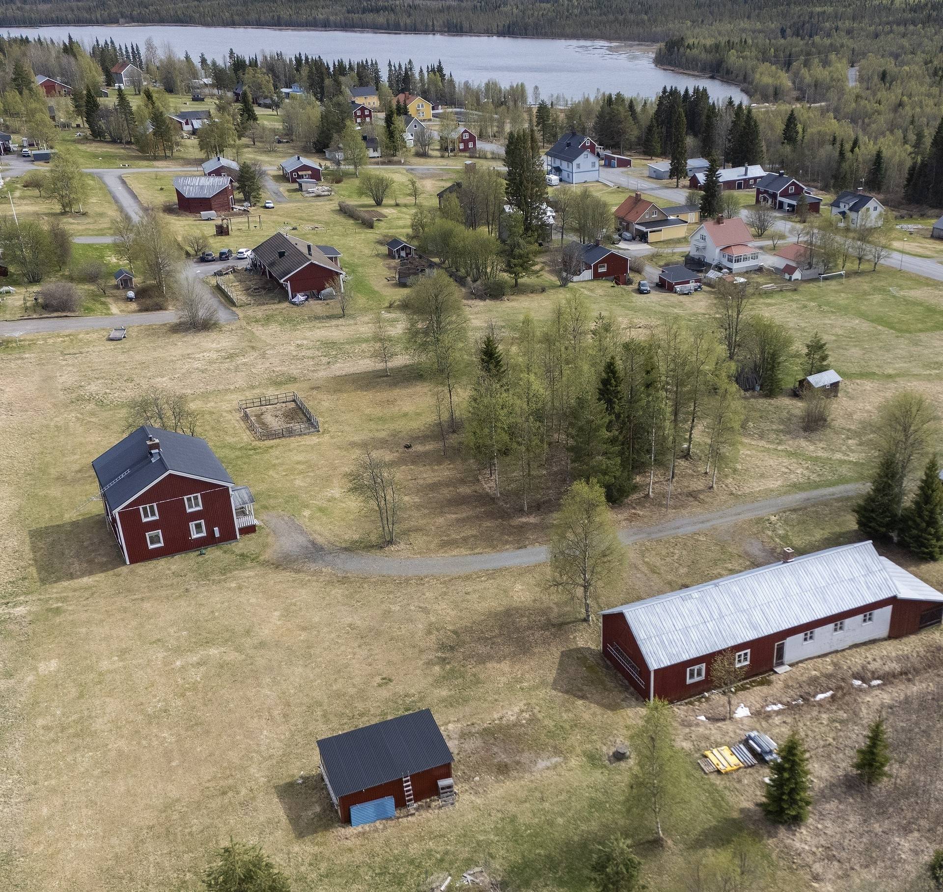 4 rum Gård utan jordbruk på Åkervägen 10 Rentjärn Malå kommun - bild 2