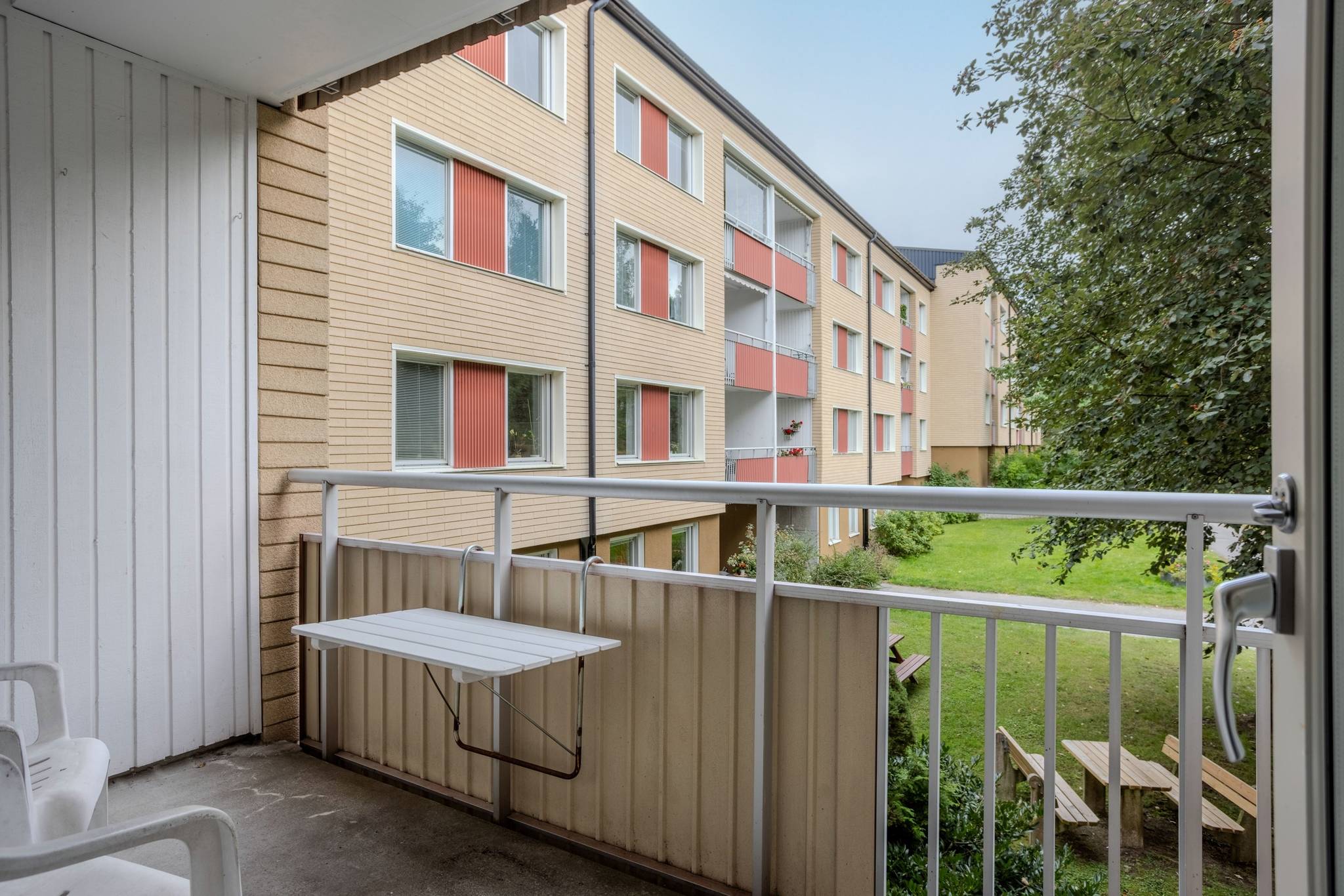 4 rum Lägenhet på Klarabergsvägen 20A, 1tr Vendelsö Haninge kommun - bild 2