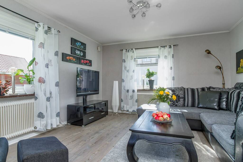 6 rum Villa på Hallagårdsgatan 2 Slutarp Falköpings kommun - bild 23