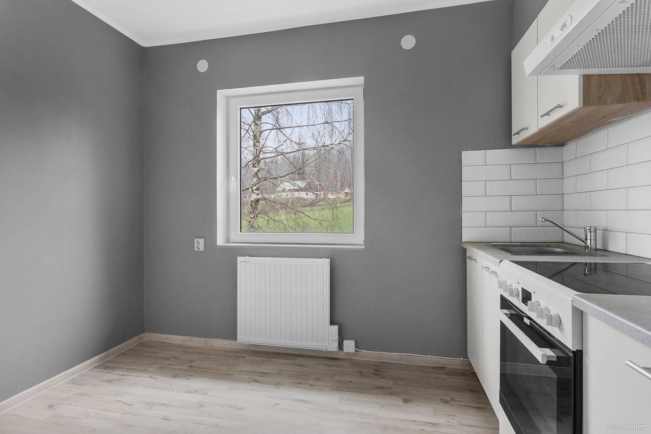 8 rum övrig på Lene Mon 1 Lene, Kils kommun - bild 4
