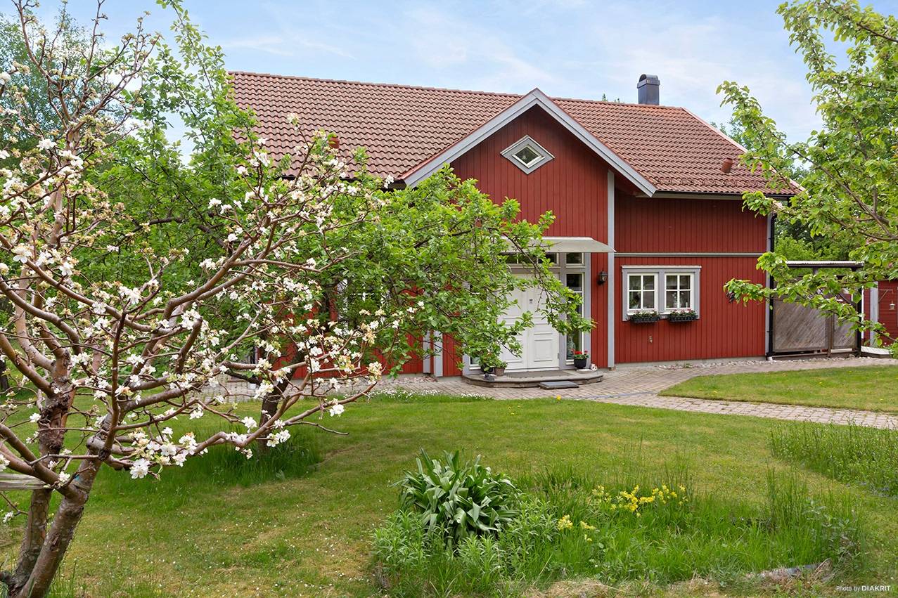 6 rum villa på Ytterbystrandsvägen 87 Resarö, Vaxholms kommun - bild 3