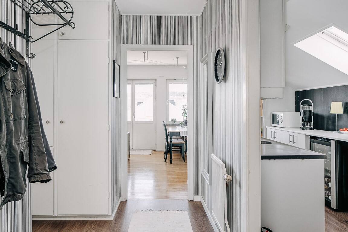 2 rum Lägenhet på Henrik Gjutares gata 28 B Norrmalm Skövde kommun - bild 3