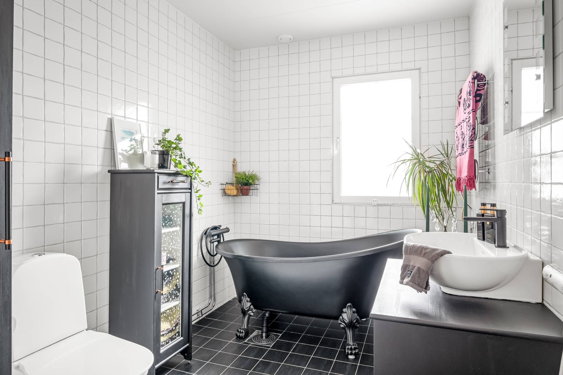 5 rum Villa på Brigadörsvägen 11A Gribbylund Täby kommun - bild 16